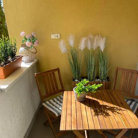 Apartment Akacia *