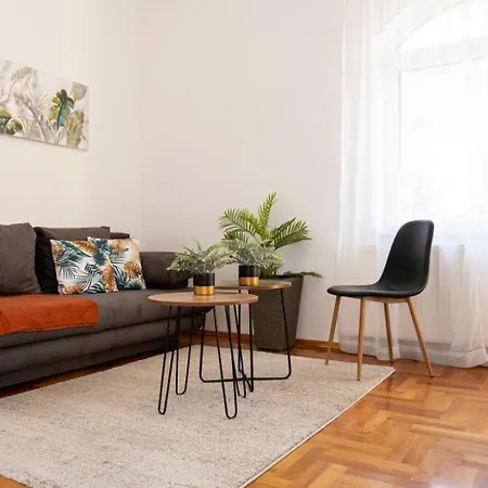 Apartment Akacia *