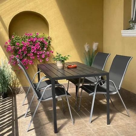 Apartment Akacia *